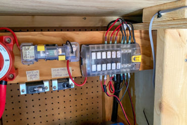 8 The electricity in Van : Understand everything to size your electrical  installation 